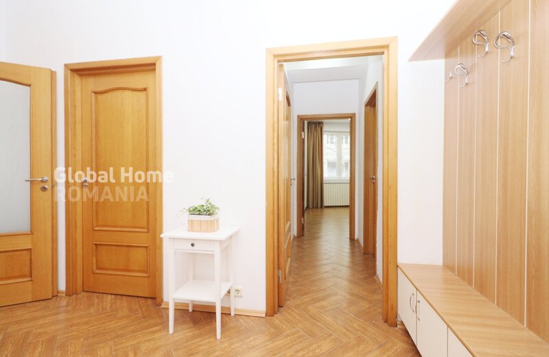Sat Francez, Aron Cotrus, apartament 3 camere, 101 mp, 2005, Parc Herastrau.